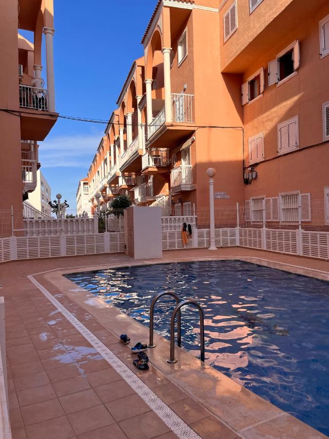 Apj Emperadores Apartment With Swimming Pool, 100 M From Beach La Mata 라 마타 외부 사진